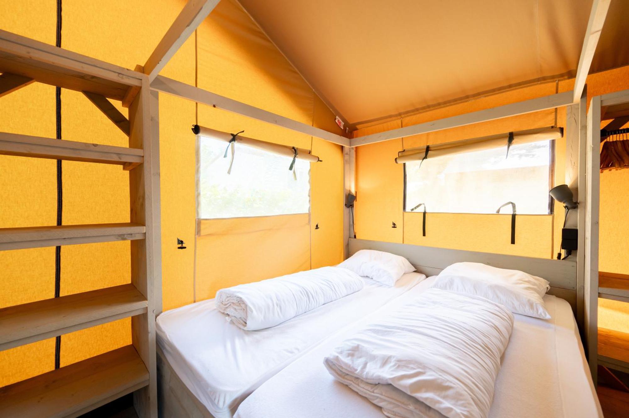 Glamping Twente Hotel Denekamp Exterior photo